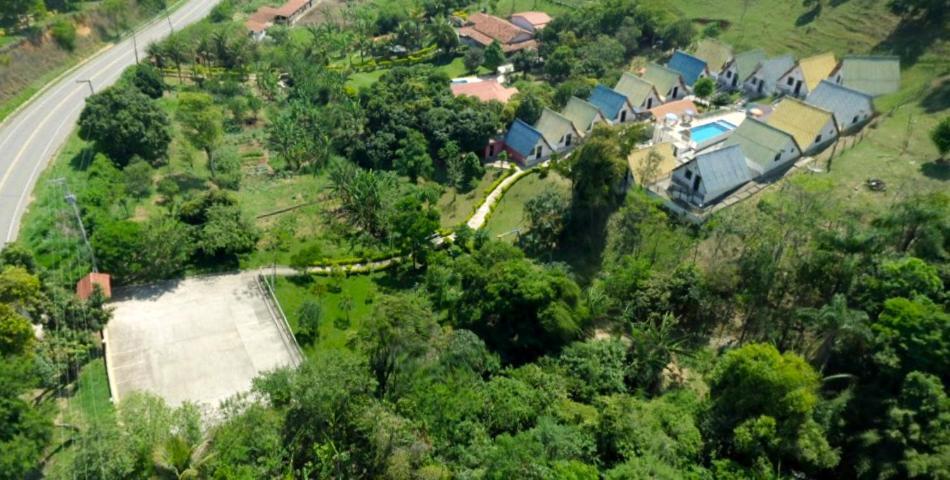 Espaco Chale Cereja Cachoeira Paulista Bagian luar foto